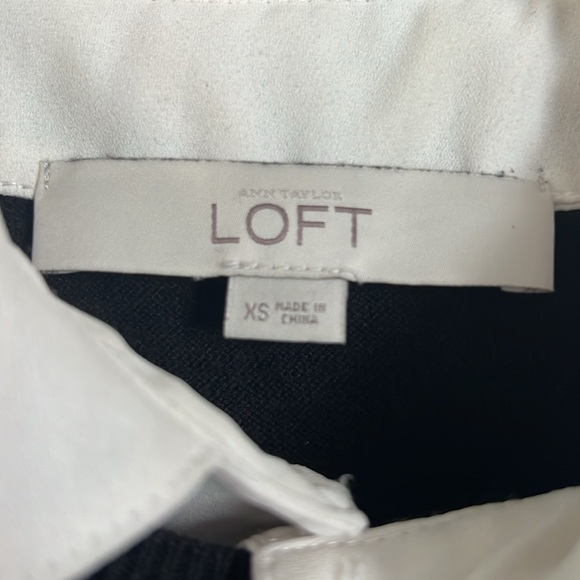 Loft business casual light weight sweater shirt, sewn together - Picture 2 of 3